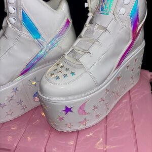 YRU Qozmo Moon Star Platform Sneakers